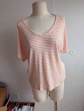 Striped Peach V-Neck Short Sleeve Tee